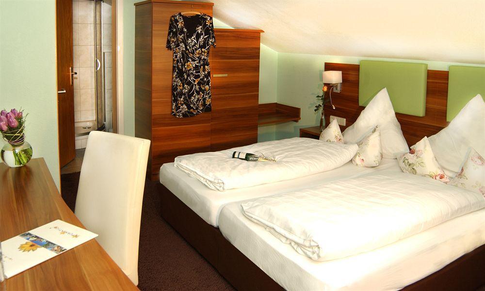 Hôtel Akzent Hubertus à Bad Peterstal-Griesbach Extérieur photo