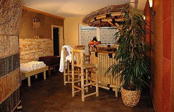 Hôtel Akzent Hubertus à Bad Peterstal-Griesbach Extérieur photo